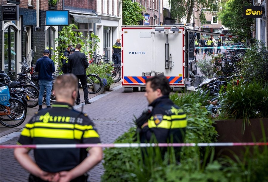 Bericht Stand.nl over de aanslag op Peter R. de Vries bekijken